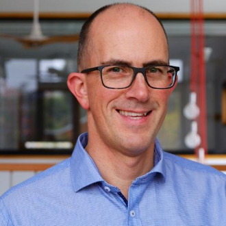 Dr. Tim Fricke